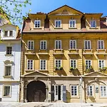 Boutique Old Town Loft With Ac By Easybnb Premium * Prága