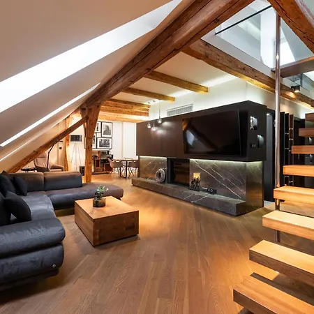 Boutique Old Town Loft With A/c Appartement Praag