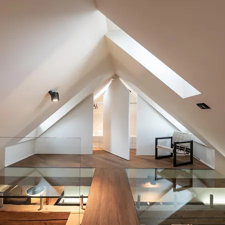 Boutique Old Town Loft With A/c Prag