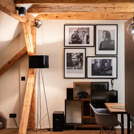 Appartement Boutique Old Town Loft With A/c *