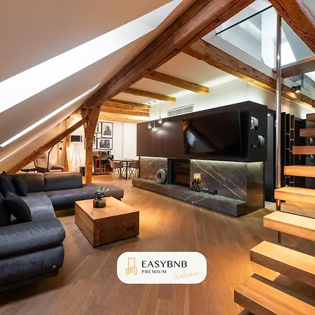 Boutique Old Town Loft With A/c
