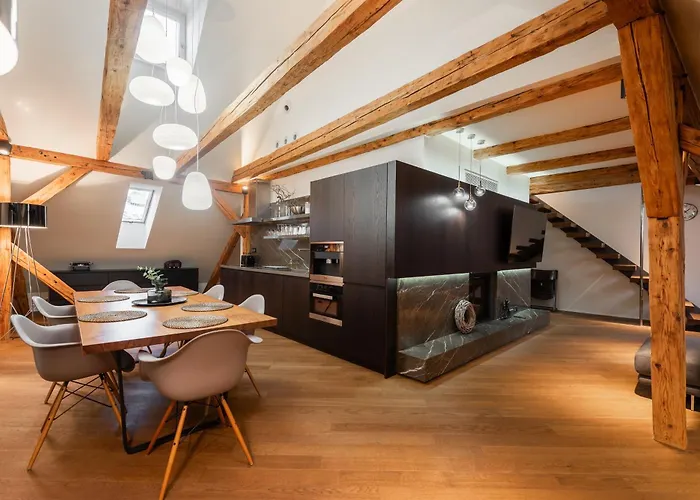 아파트 Boutique Old Town Loft With Ac